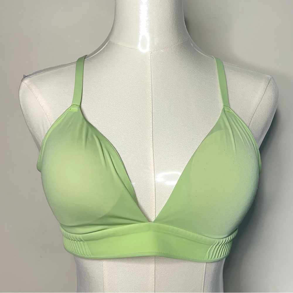 Green Athleta Women’s Strappy Padded Bra Sz Medium